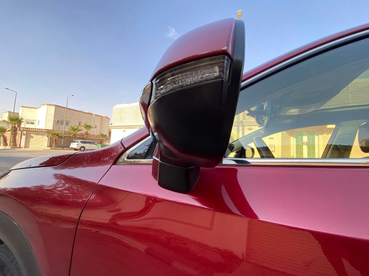 Car image 26