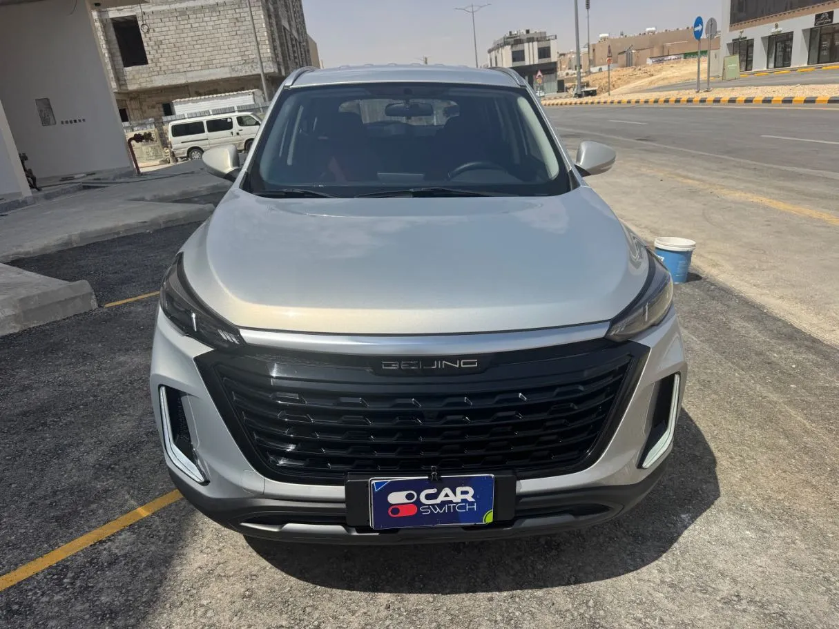 Car image 2