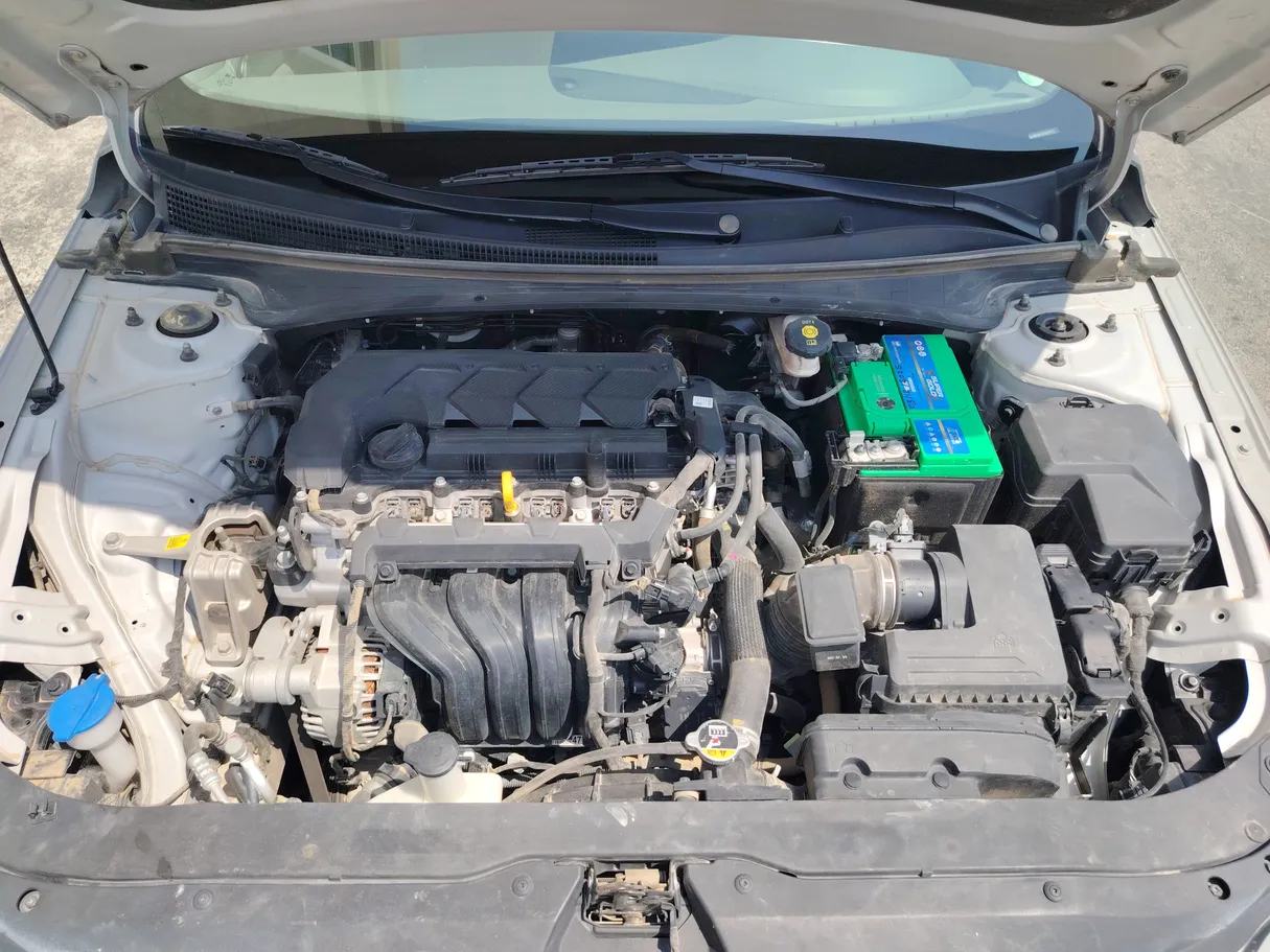 Car image 29