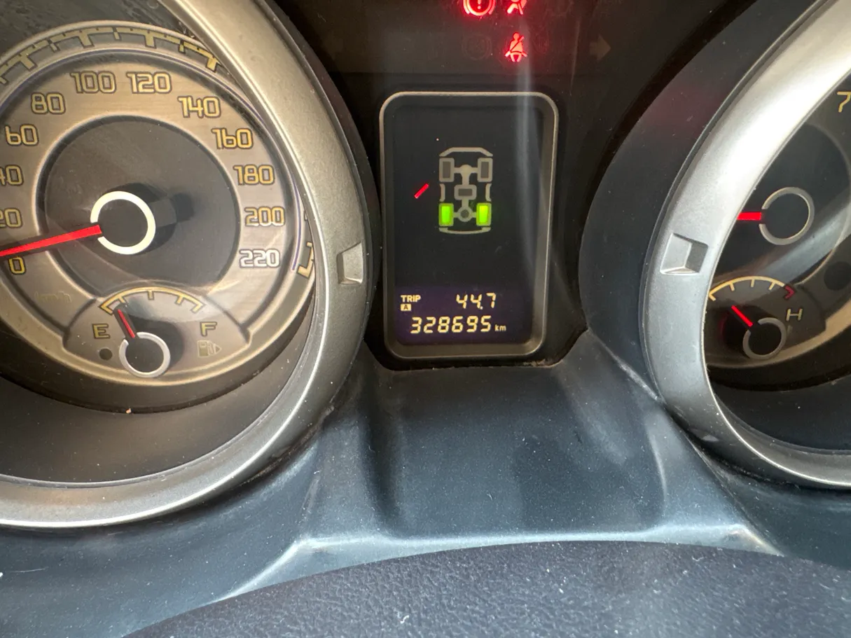 Car image 6