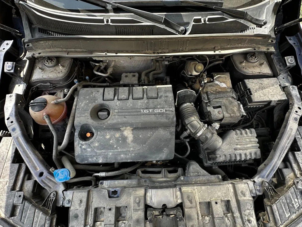 Car image 29