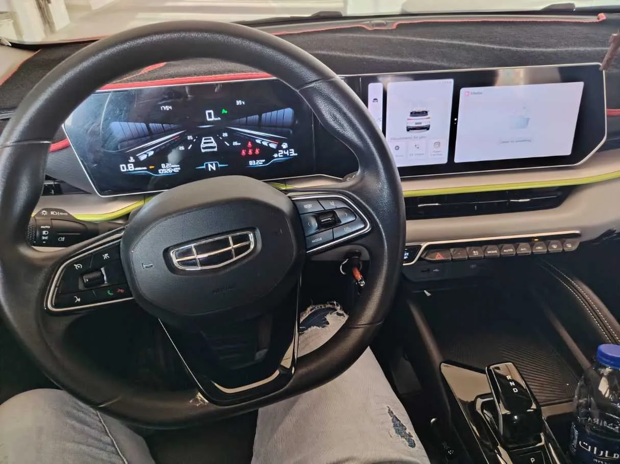 Car image 22