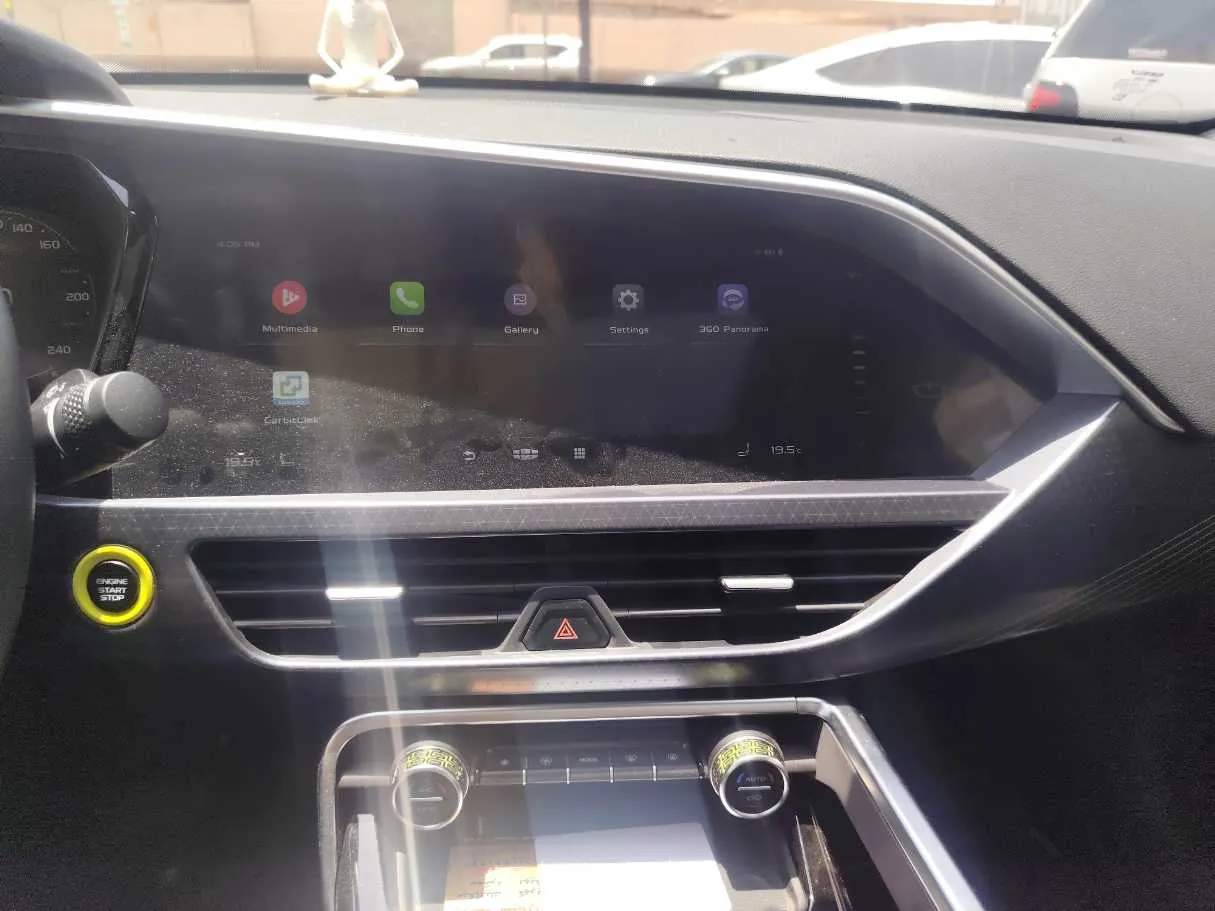 Car image 21