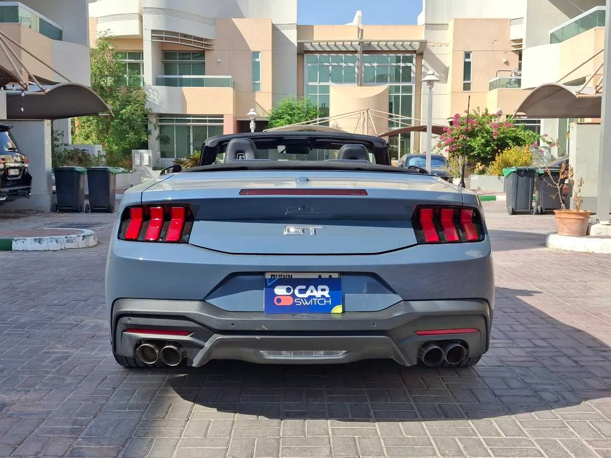 Car image 6