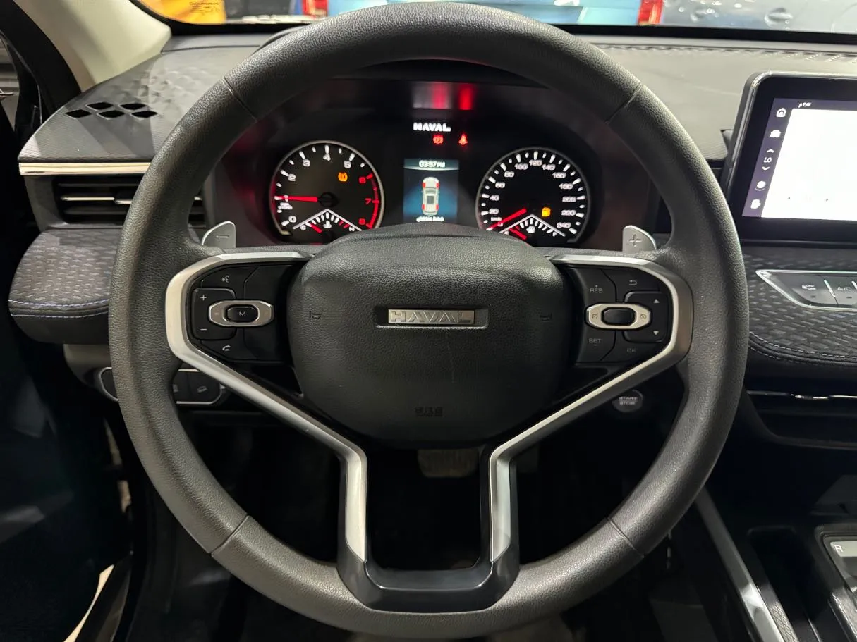 Car image 7