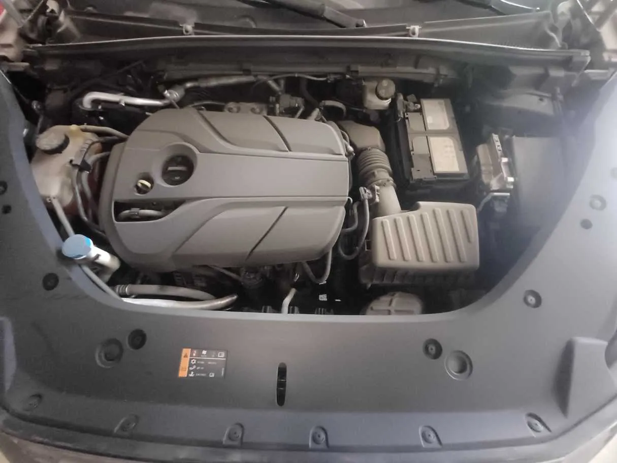 Car image 20