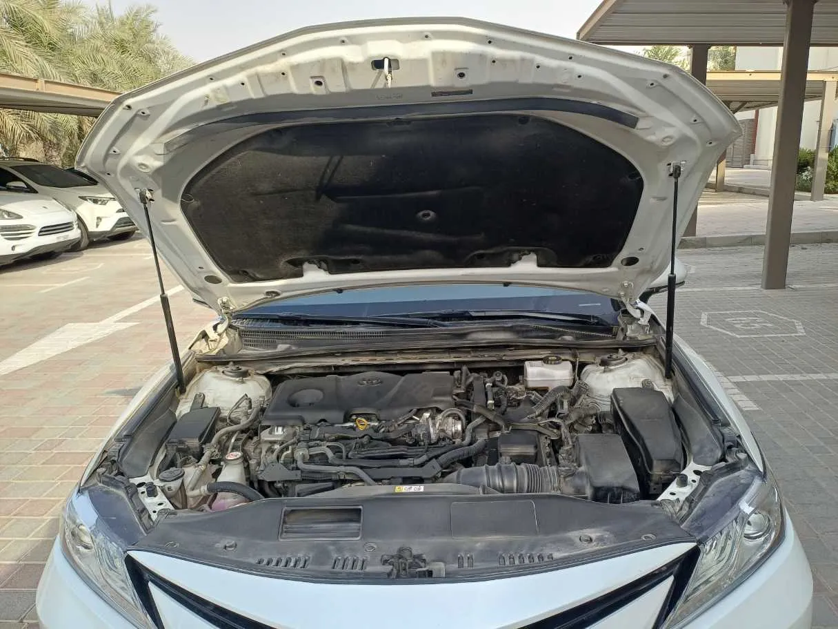 Car image 23