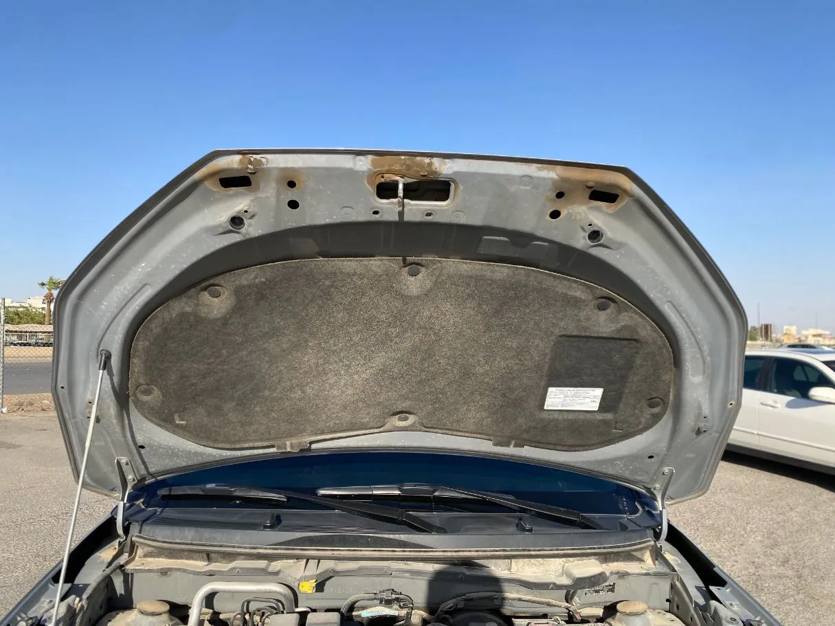 Car image 23