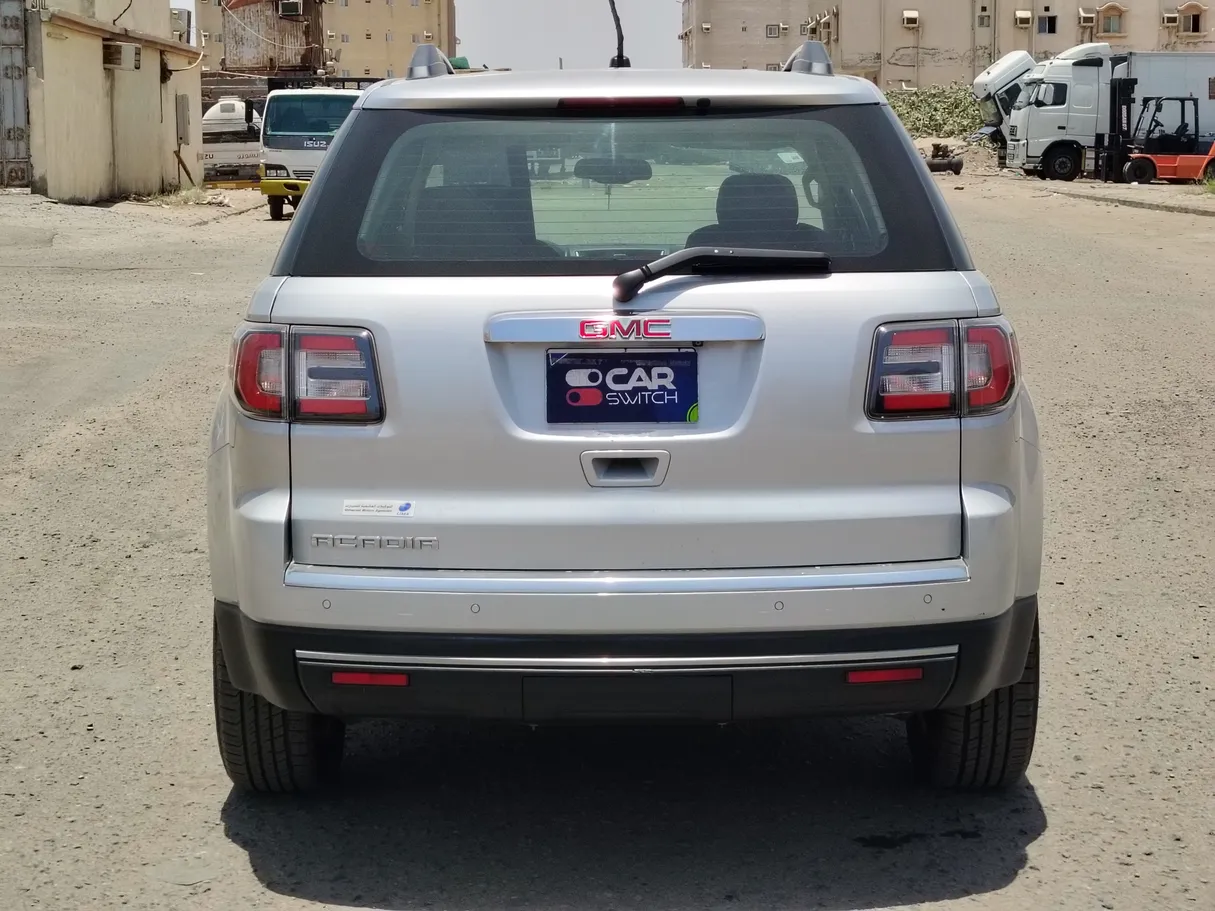 Car image 6