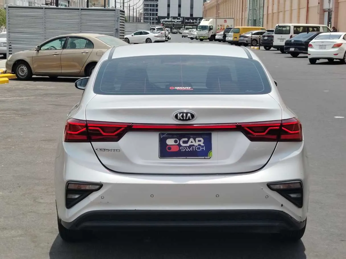 Car image 6