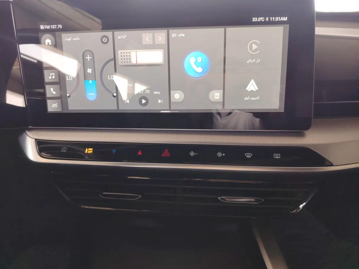 Car image 22