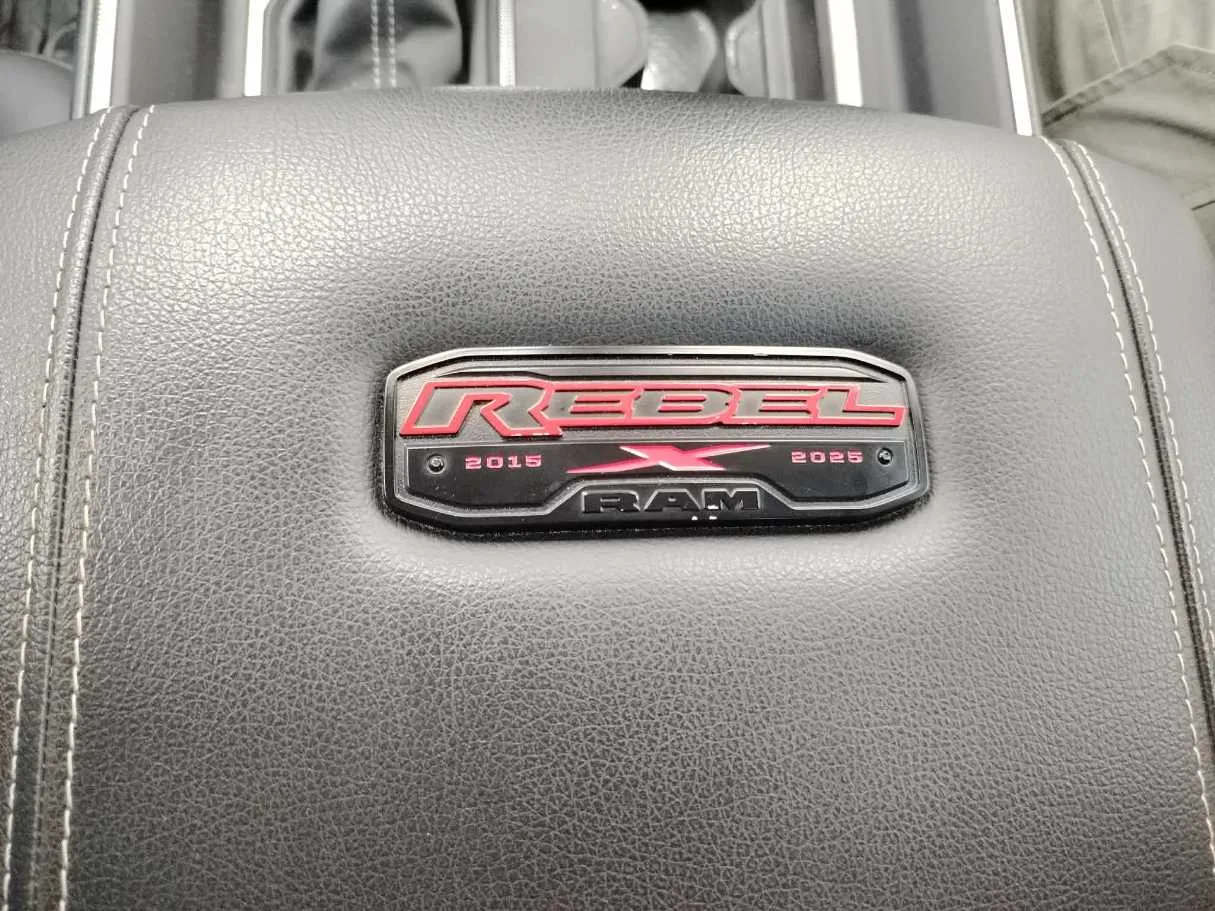 Car image 43