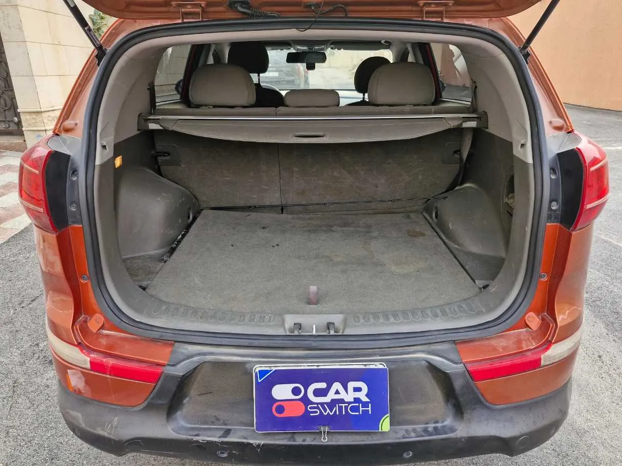 Car image 21