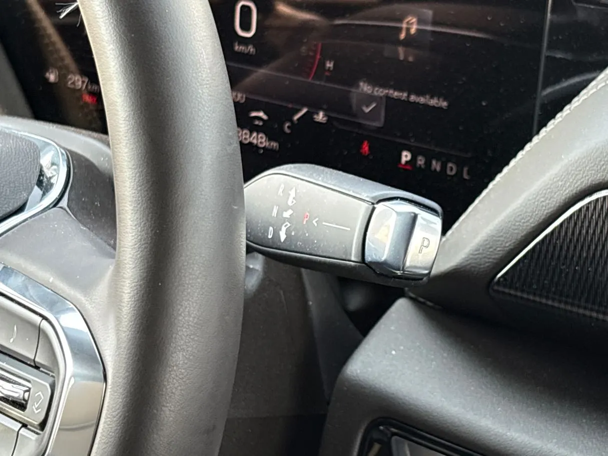Car image 33
