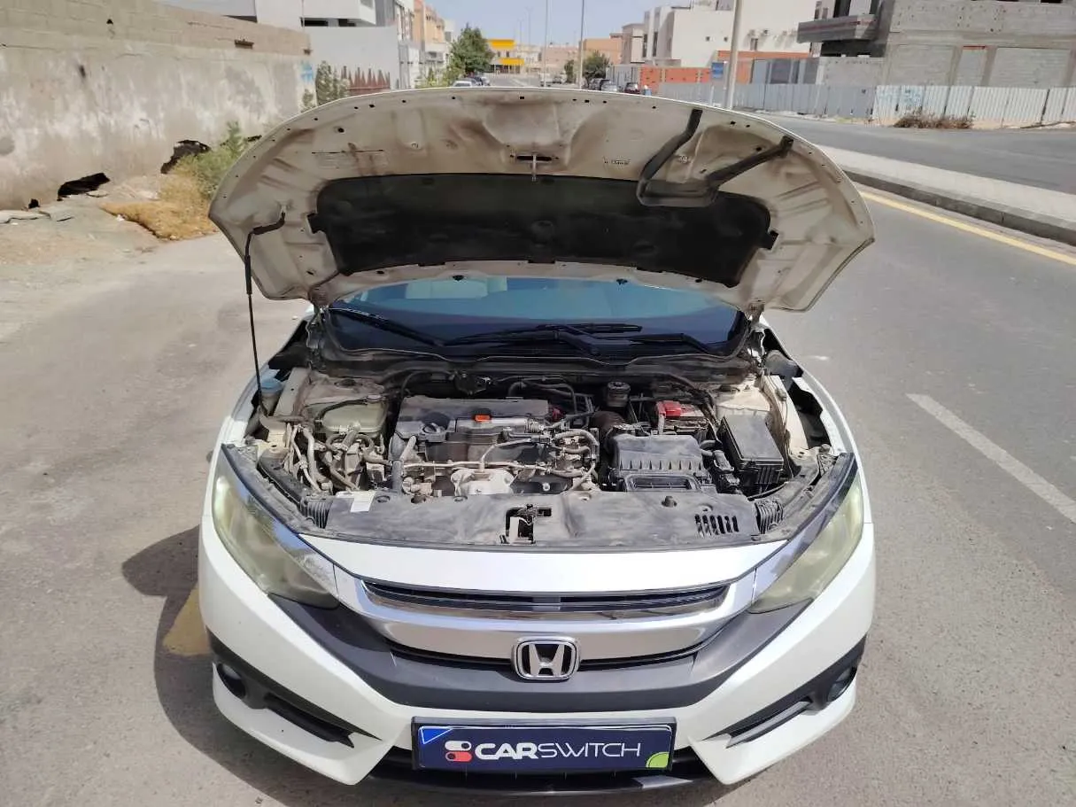 Car image 46