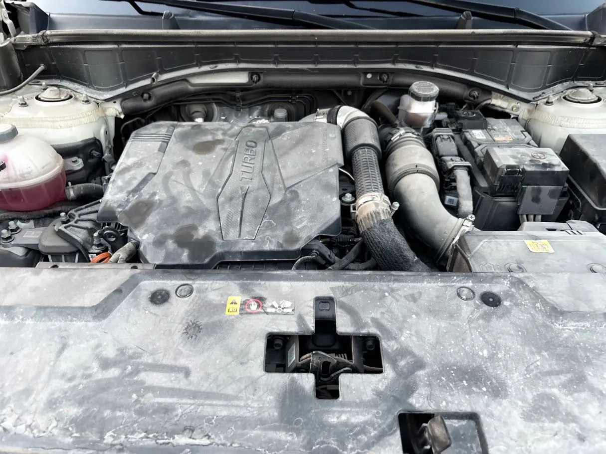 Car image 37