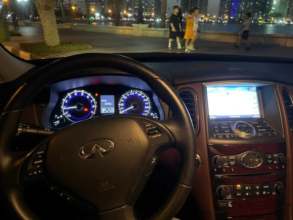 Car image 31