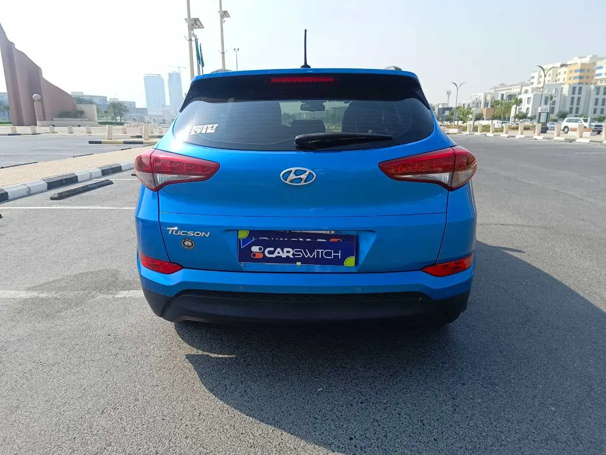 Car image 6
