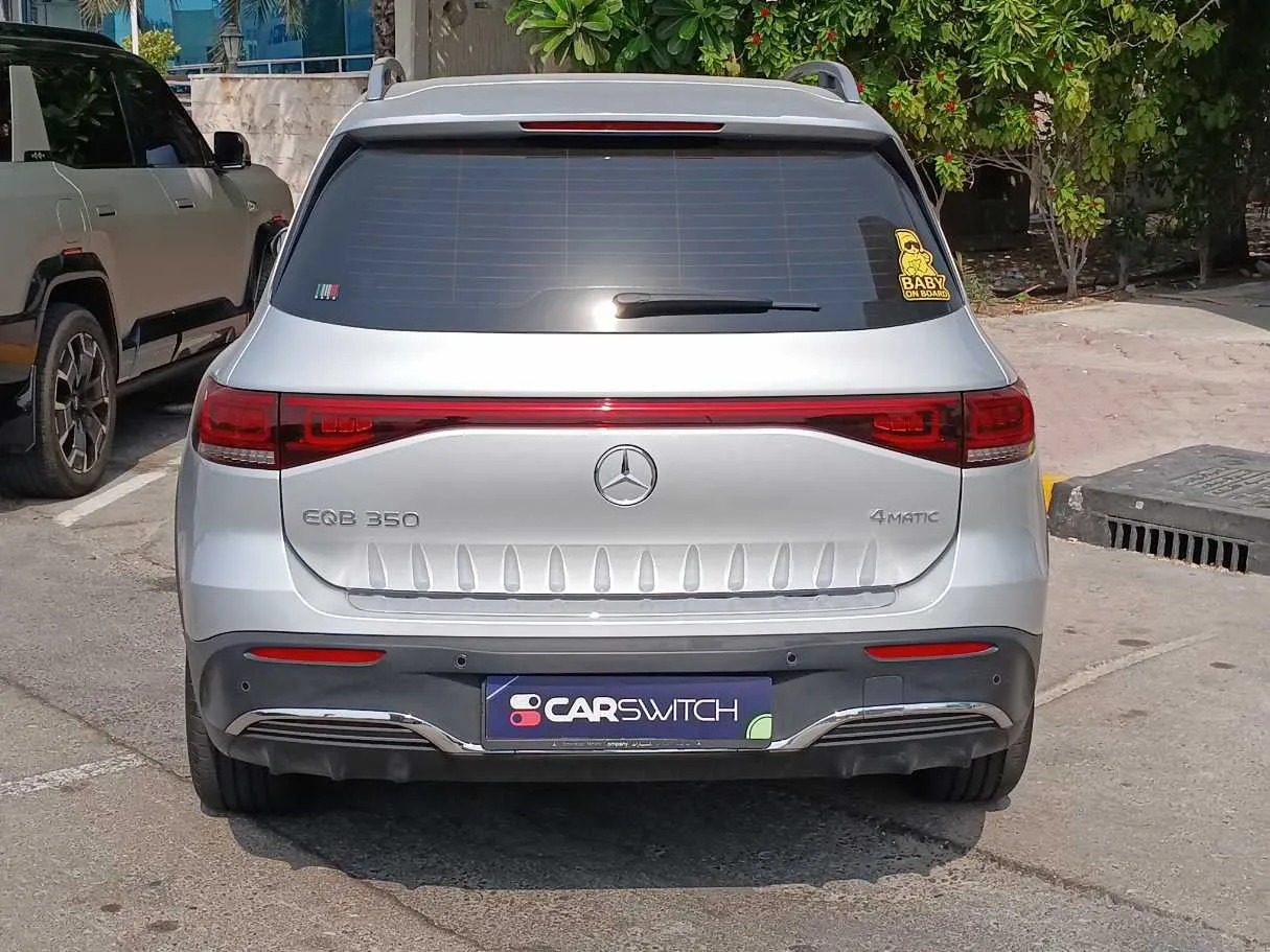 Car image 6