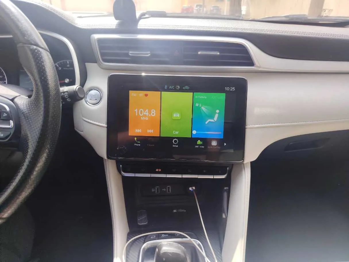 Car image 22