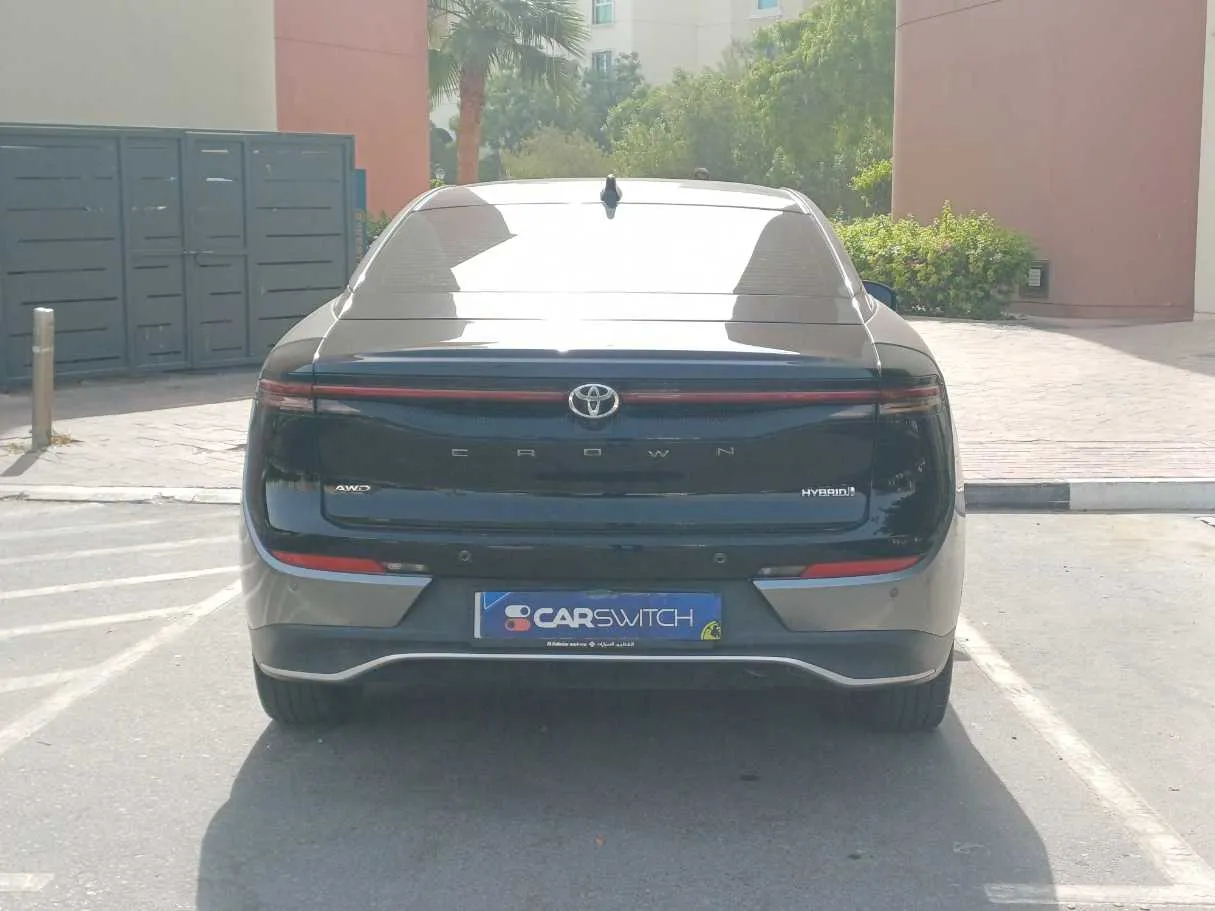 Car image 6