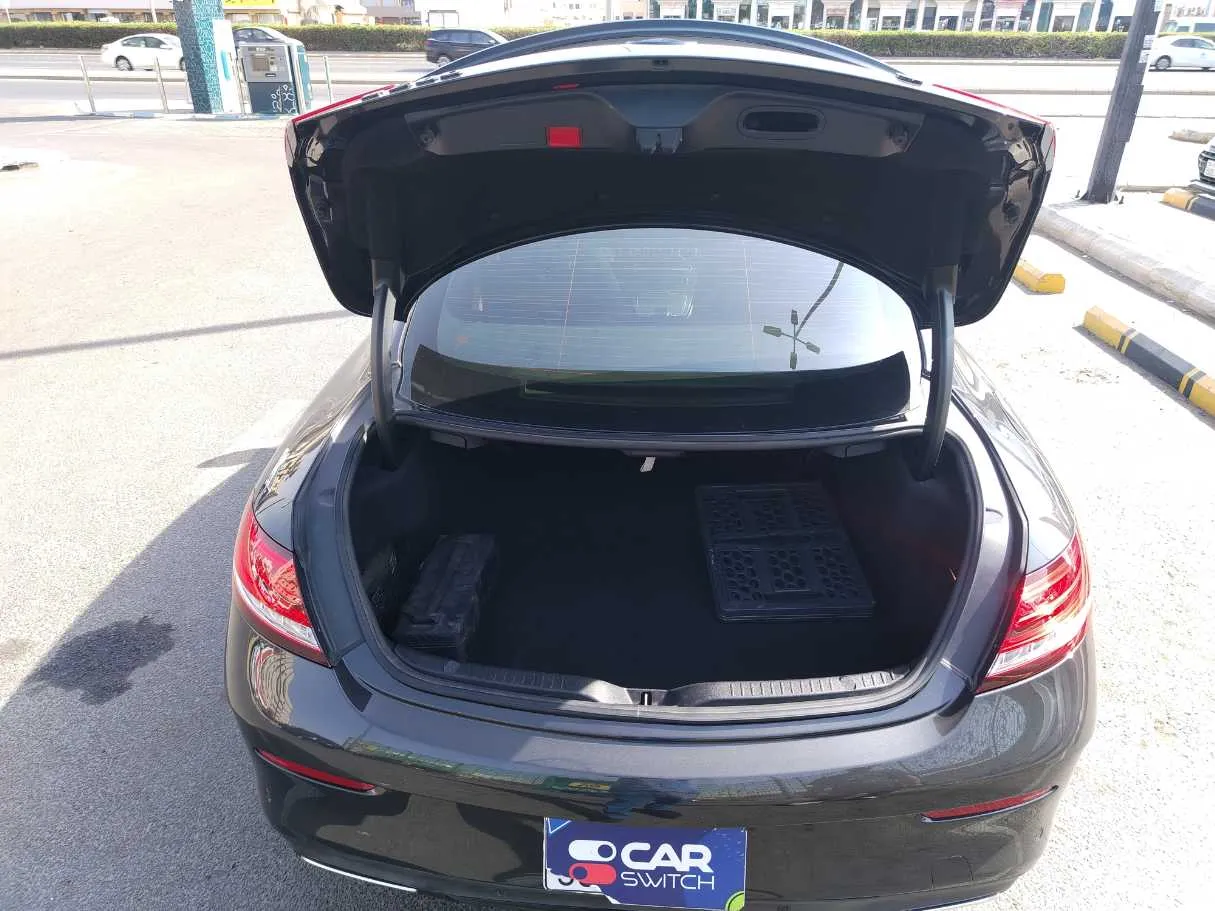 Car image 29
