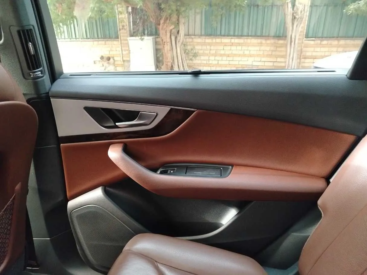 Car image 42