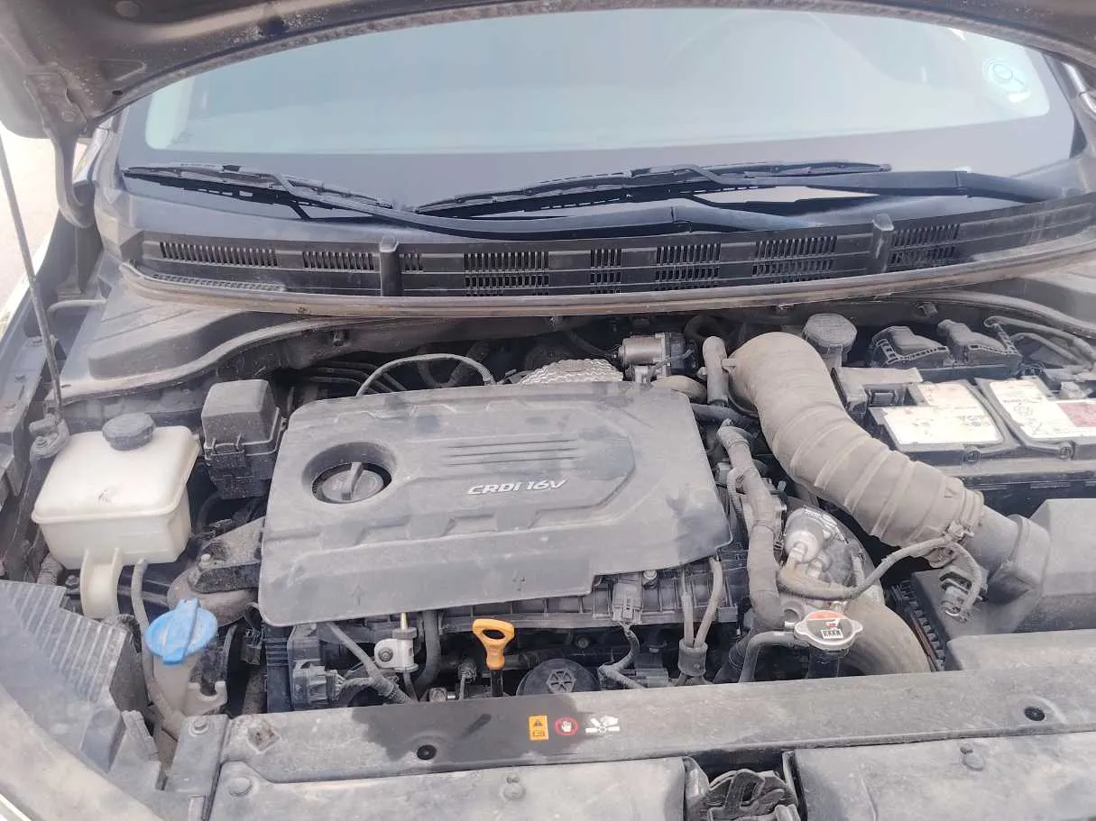 Car image 37