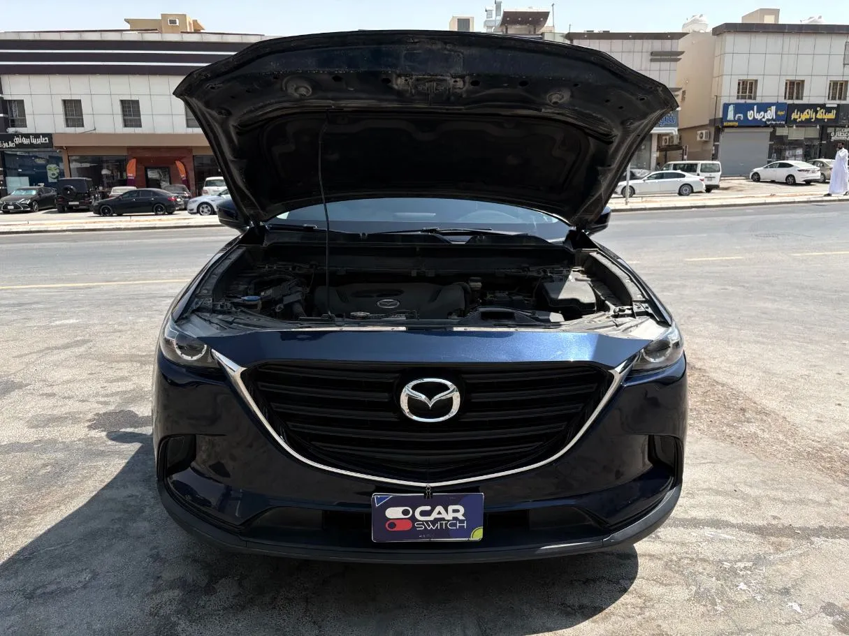 Car image 26