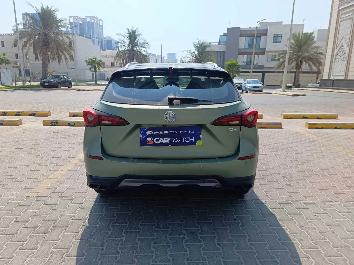Car image 6