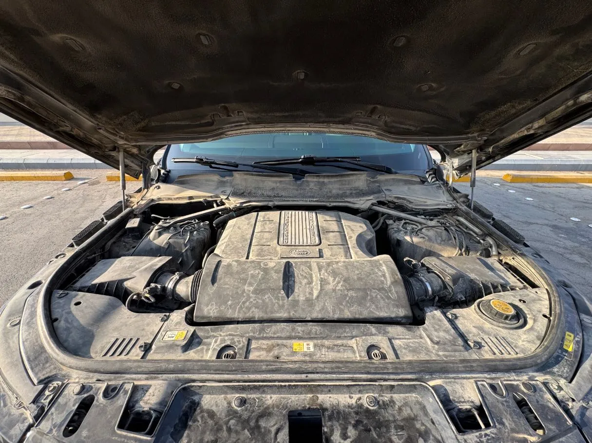 Car image 28