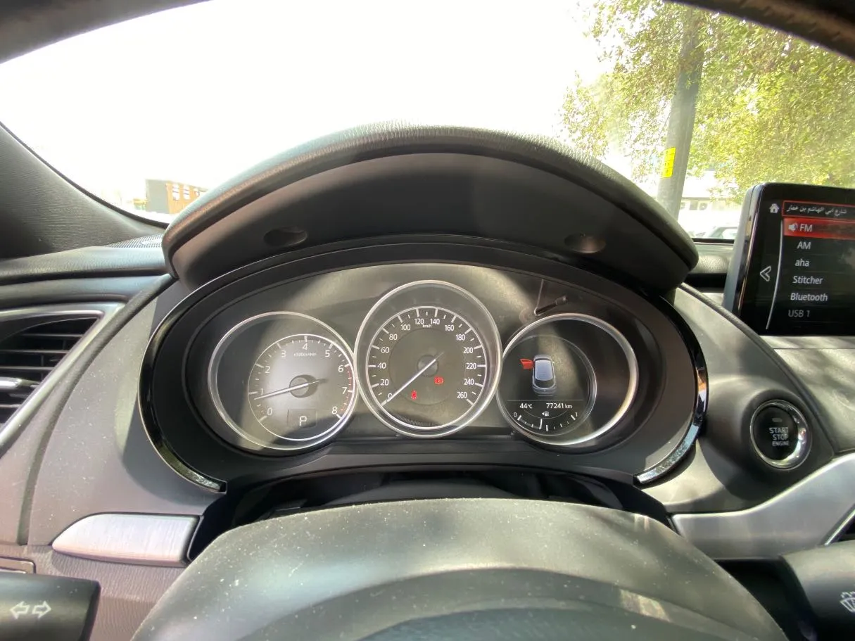 Car image 22