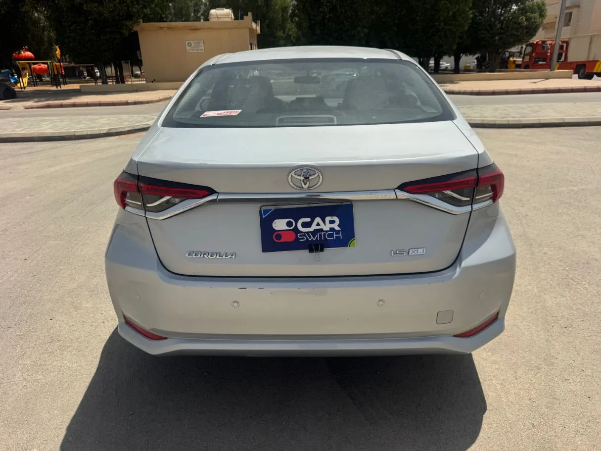 Car image 6