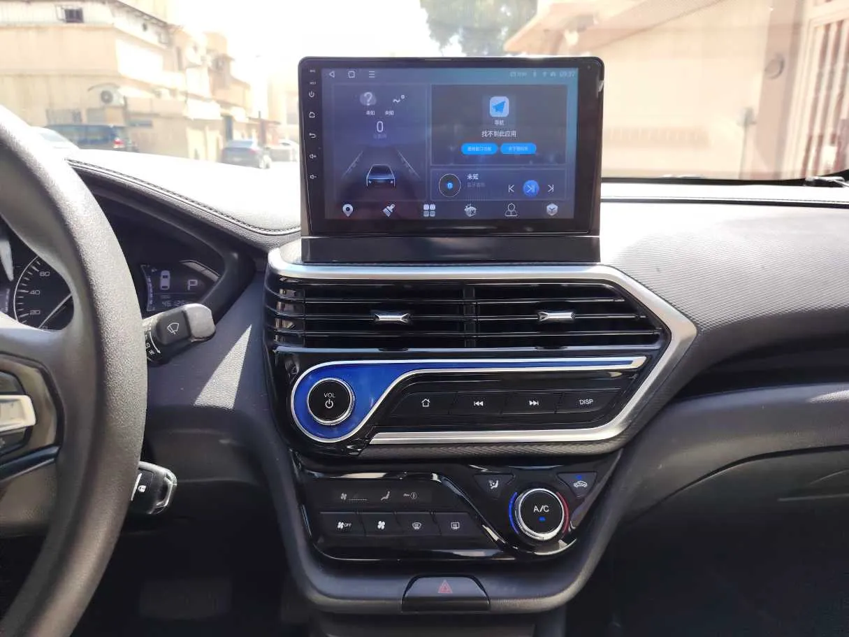 Car image 21