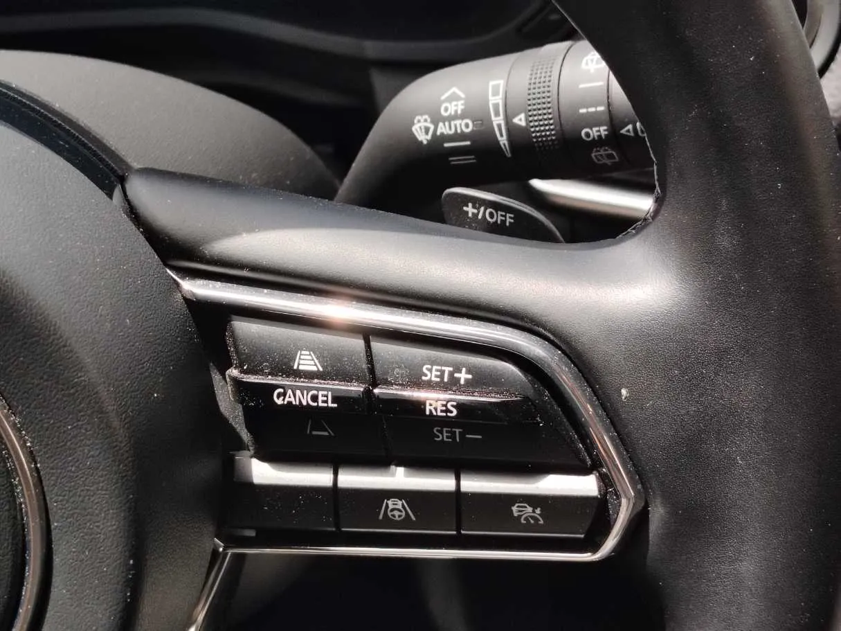 Car image 36