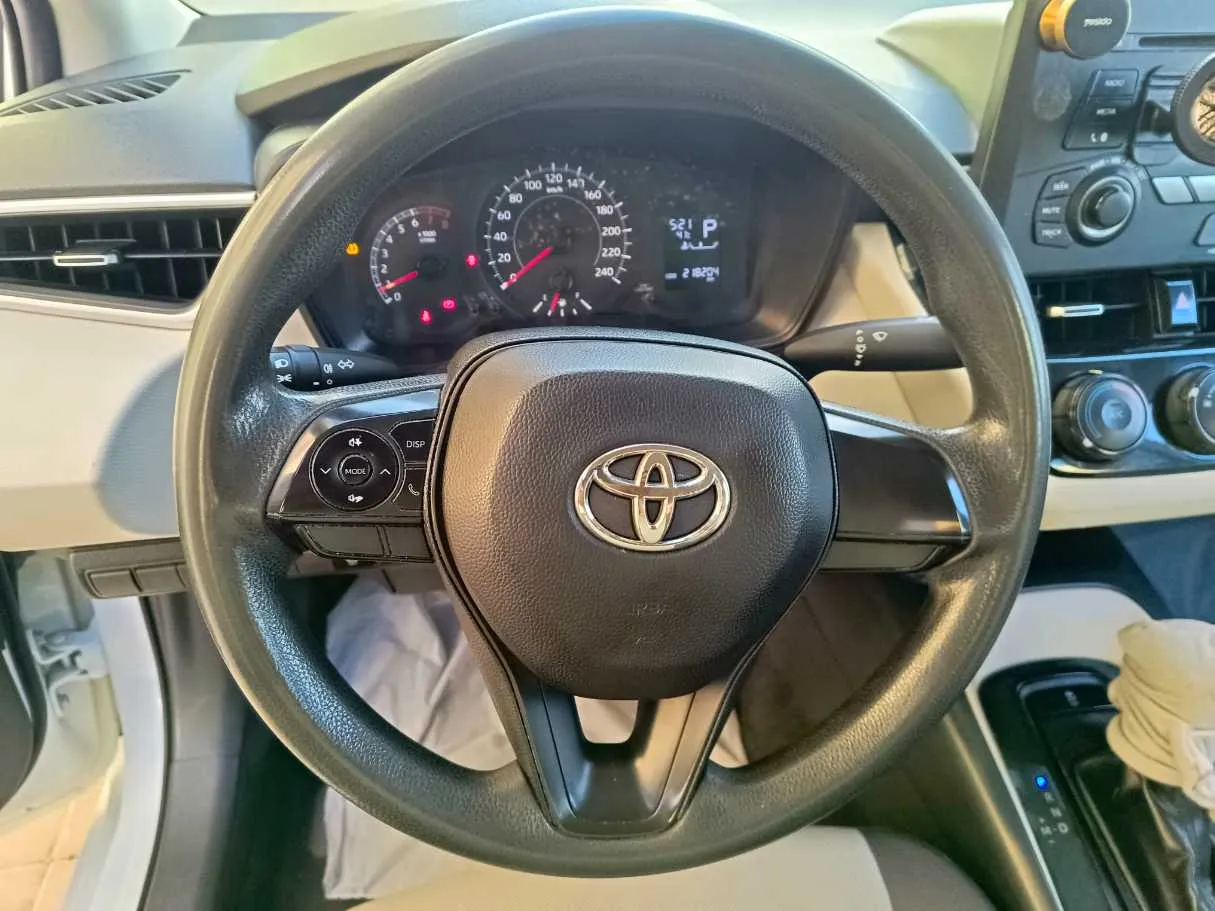 Car image 22