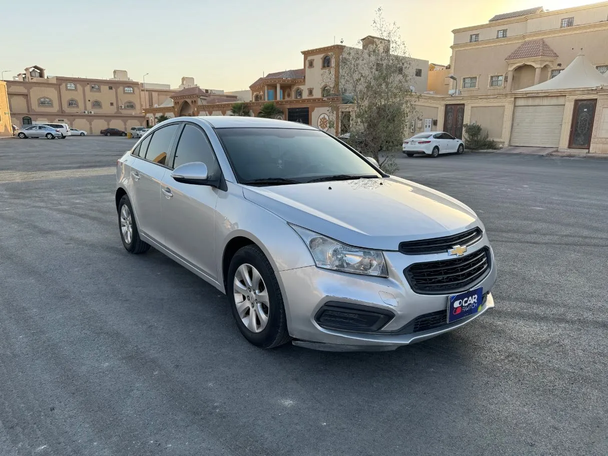 Car image 3