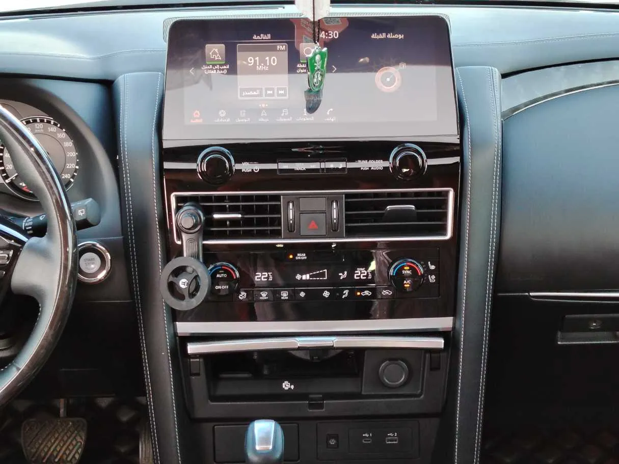 Car image 23