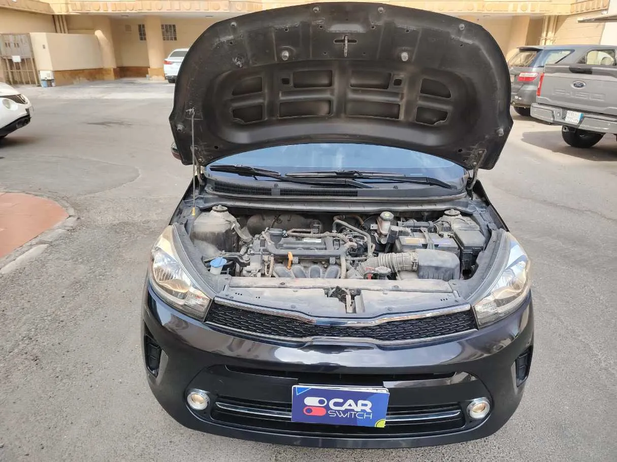 Car image 37