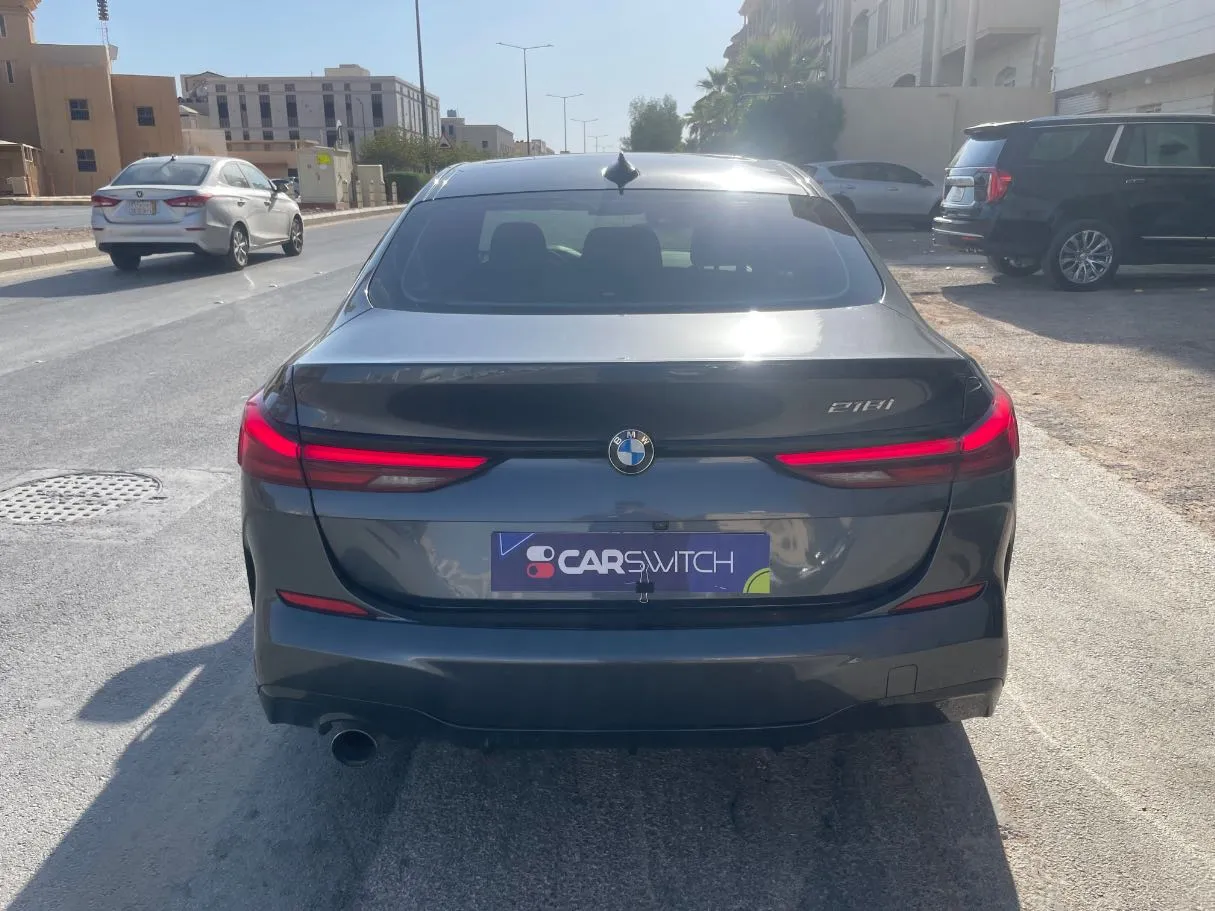 Car image 6