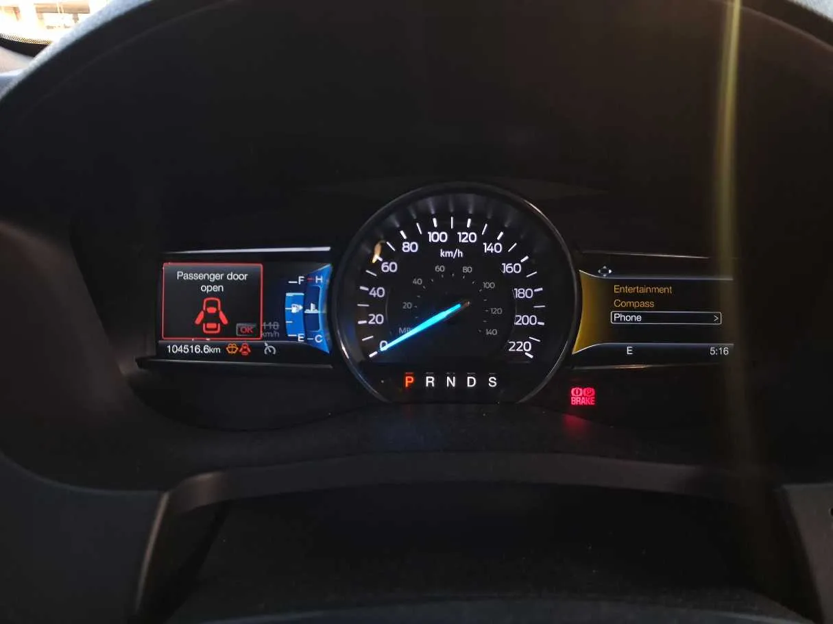 Car image 22