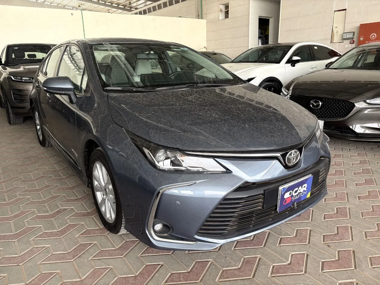 Car image 3