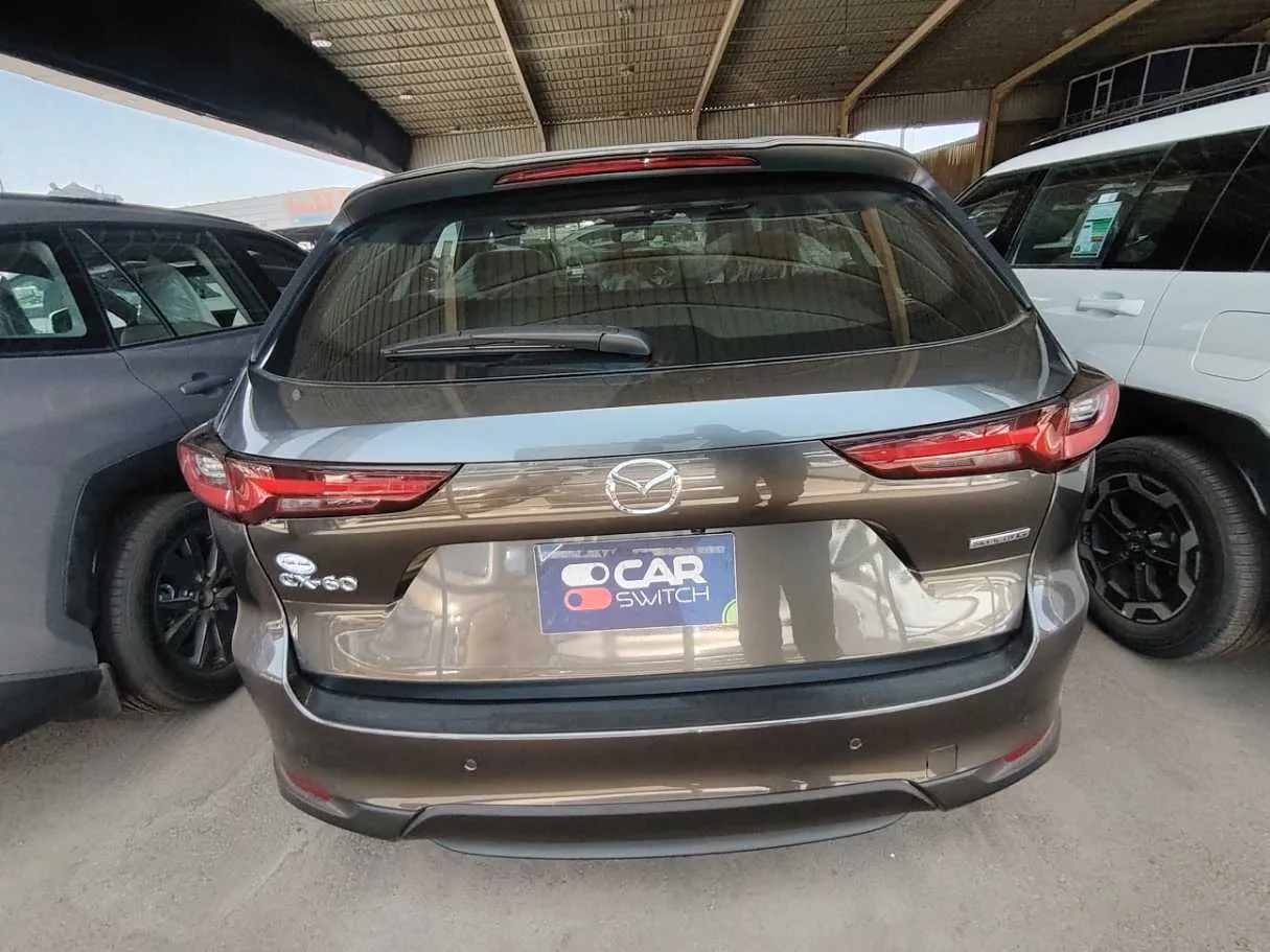 Car image 6
