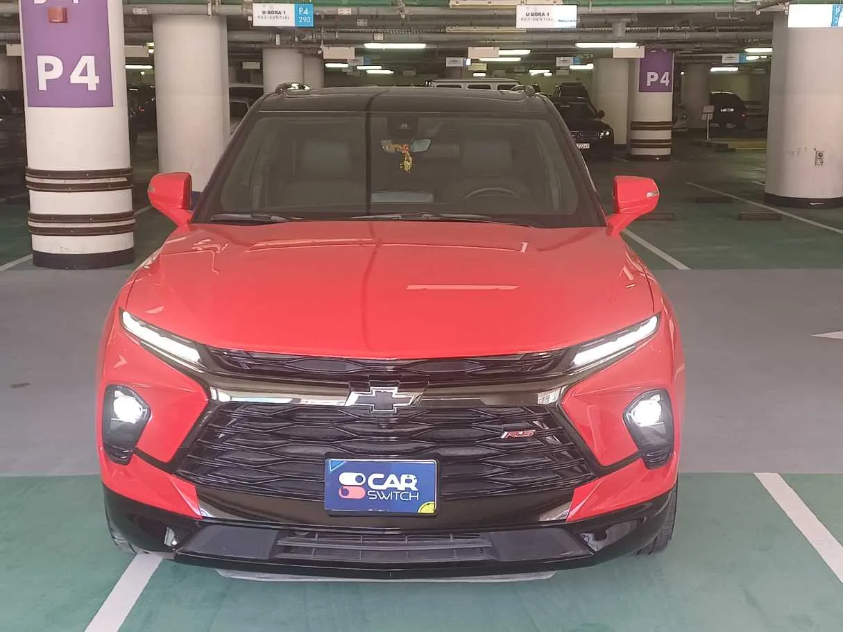 Car image 2