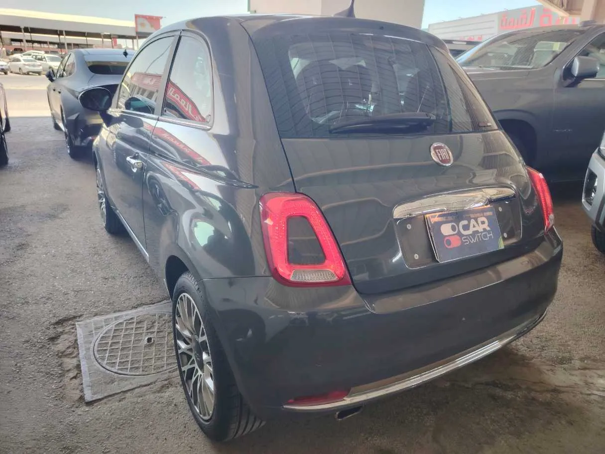 Car image 7