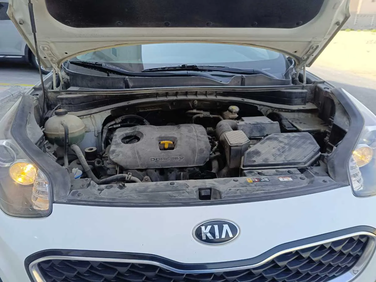 Car image 35