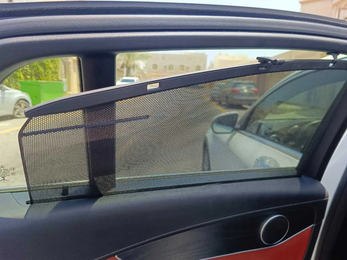 Car image 38