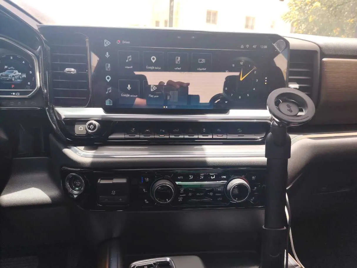 Car image 22