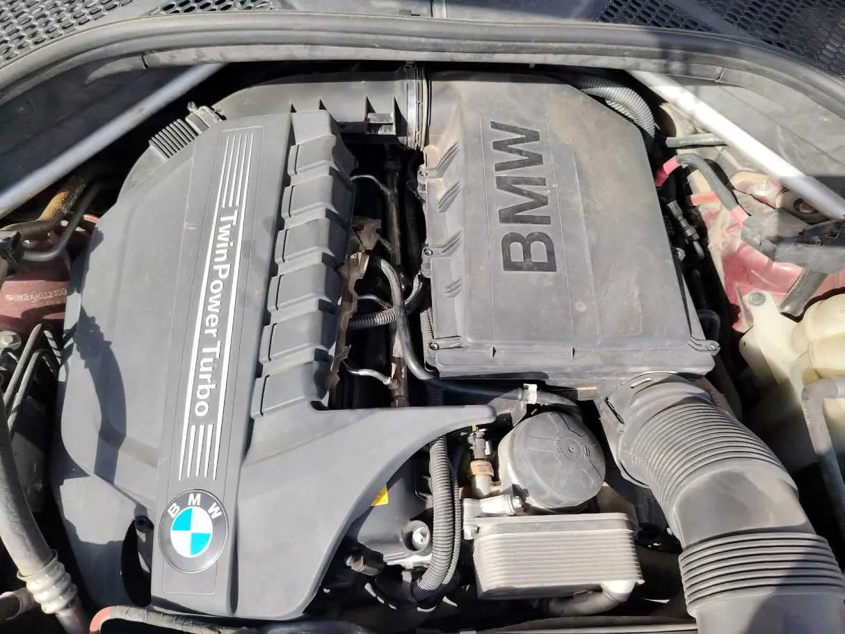 Car image 48