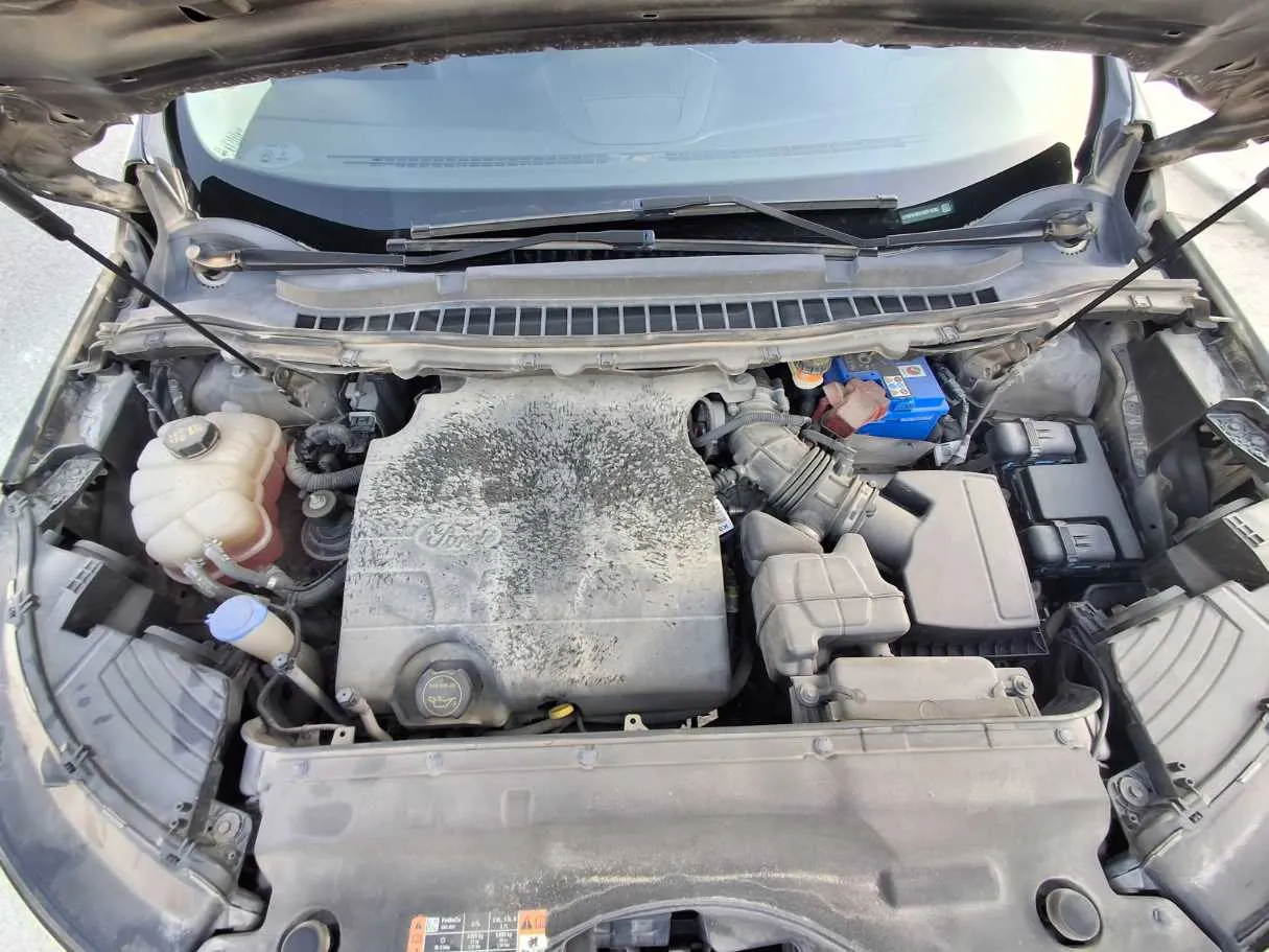 Car image 20